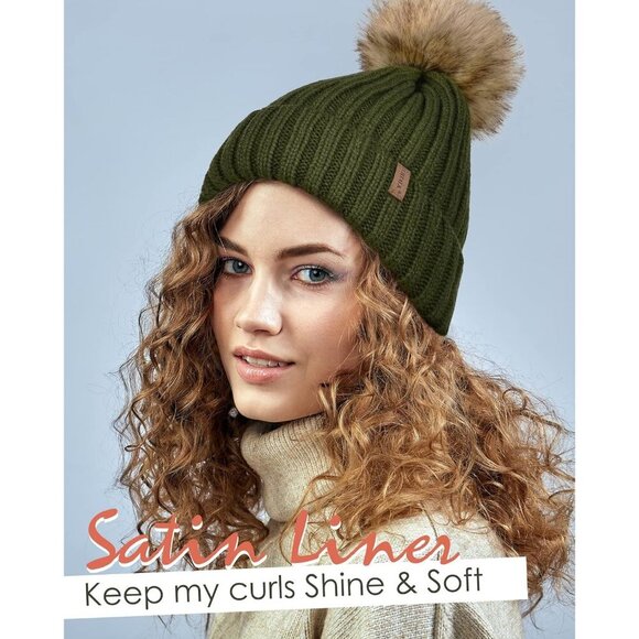 Women\'s Green Winter Beanie Hat Satin Lined Faux Fur Pom Pom Beanies Hat main image 3